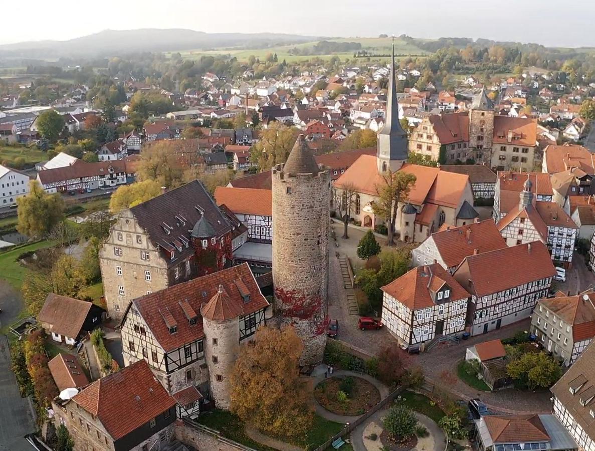 Alte Foersterei - Elegantes Apartment In Der Historischen Hinterburg Schlitz - Nahe Fulda Und Bad Hersfeld 外观 照片